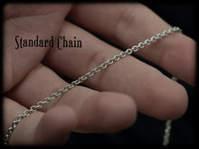 Load image into Gallery viewer, Anomalia Talisman - 5 Leaf Clover
